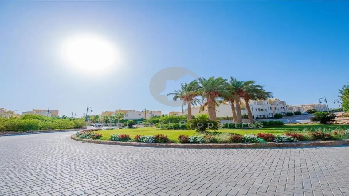 أميز موقع يطل على البحر ريسيل أقل سعر بمكادي هايتس