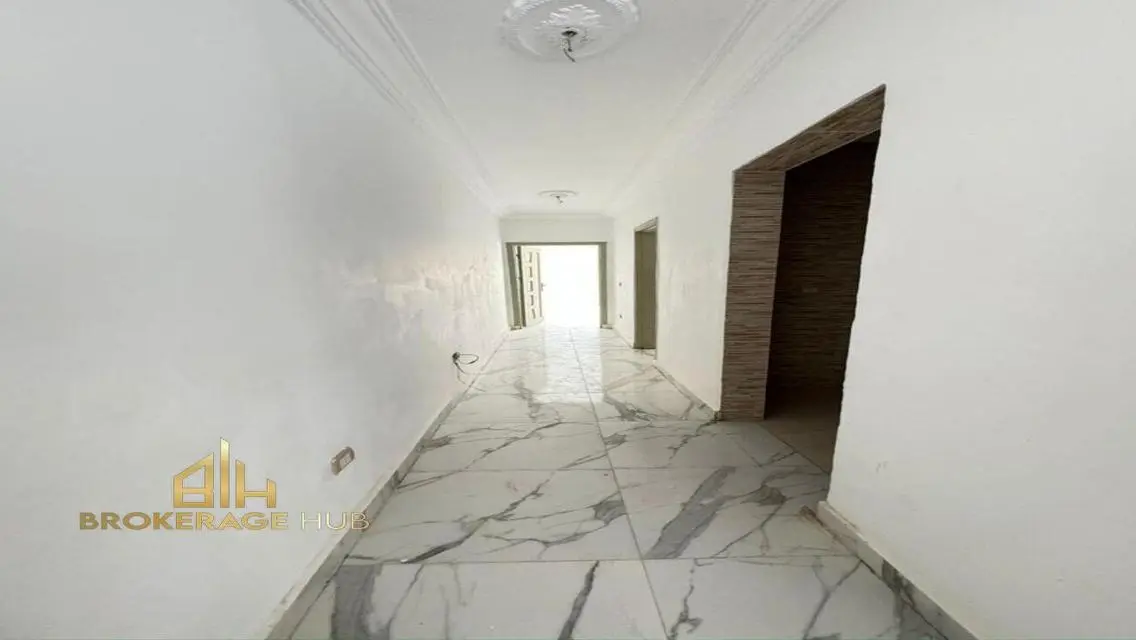 شقة بالمطبخ  فيو على الجاردن للايجار في هايد بارك