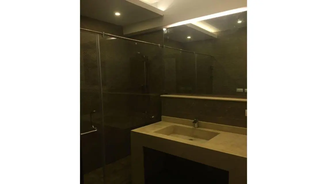 Apartment for sale in Eastown with  40k rental
