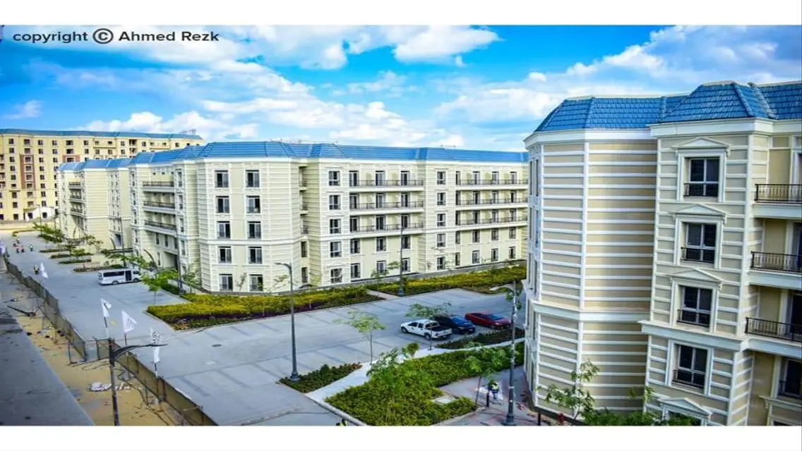 distictive view &amp;price infront  alamein tower5% DP