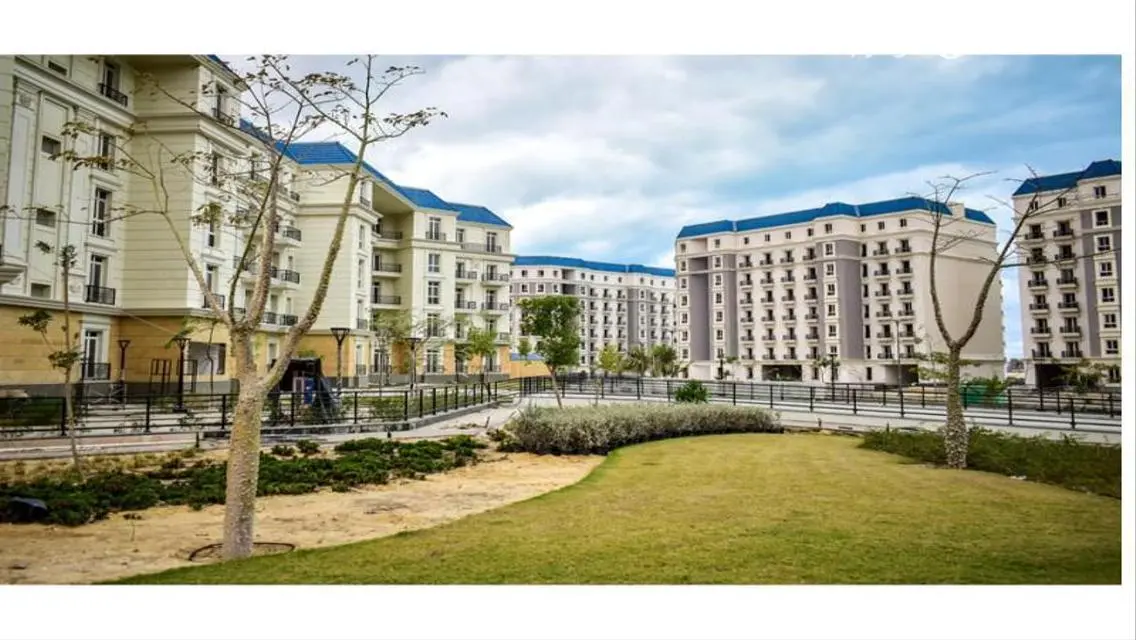 distictive view &amp;price infront  alamein tower5% DP