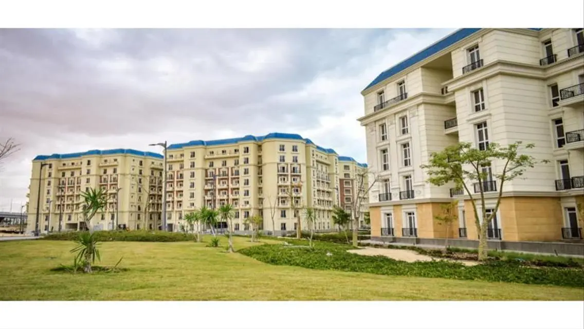 distictive view &amp;price infront  alamein tower5% DP
