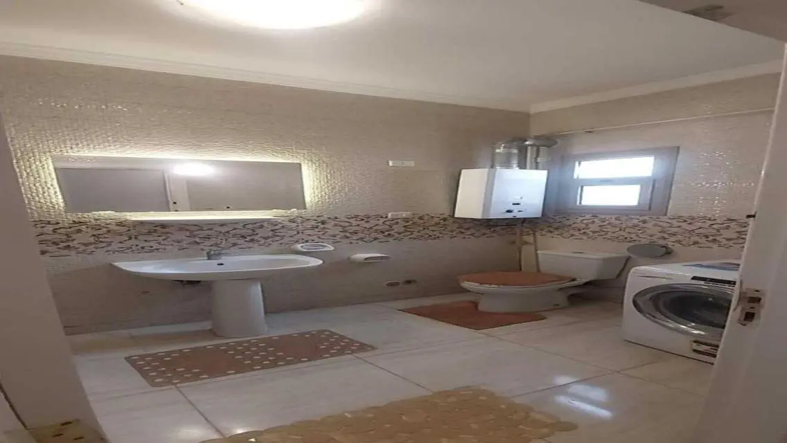 Furnished apartment for rent prime location