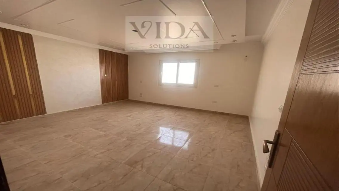 Apartment 165 m in the heart of the Pyramids Garde
