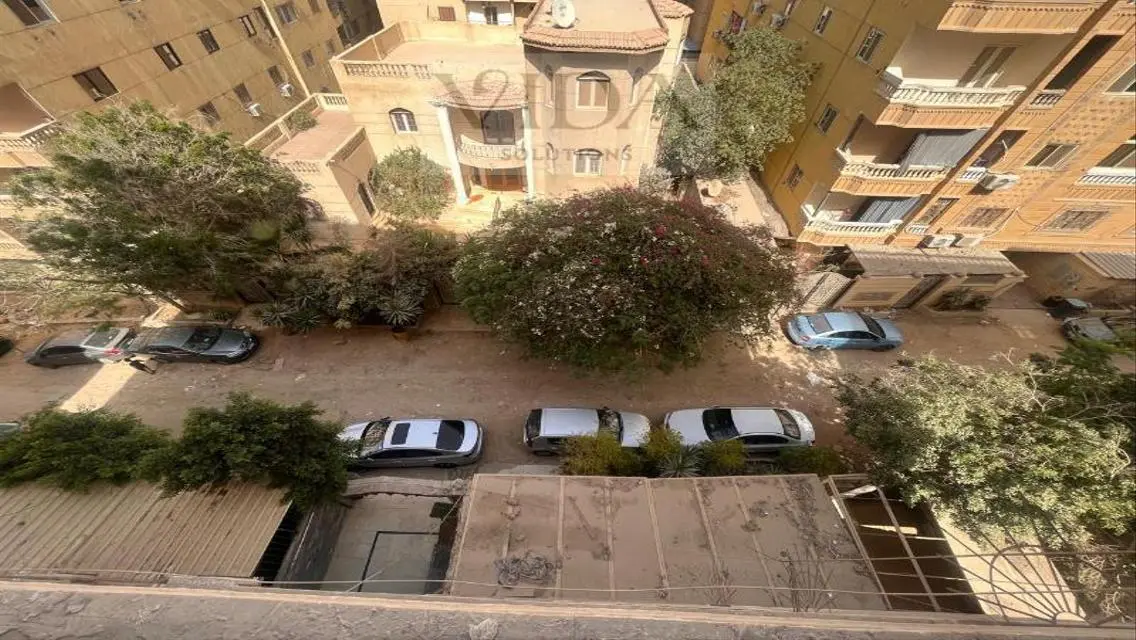 Apartment 165 m in the heart of the Pyramids Garde