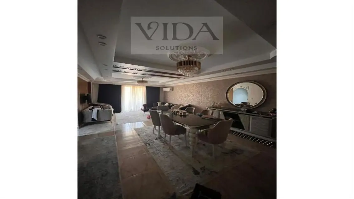 Apartment 165 m in the heart of the Pyramids Garde