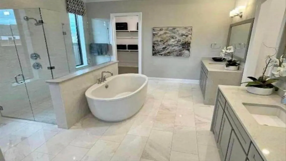 Apartment for sale in Al Burouj in installments