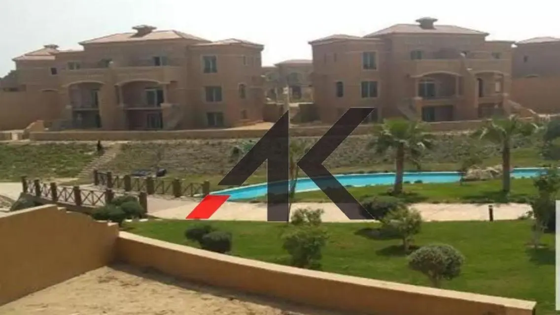 Stand Alone L900m. For Sale in Royal Meadows-Zayid