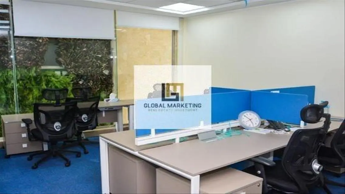 Finished office for rent 600m on South 90th