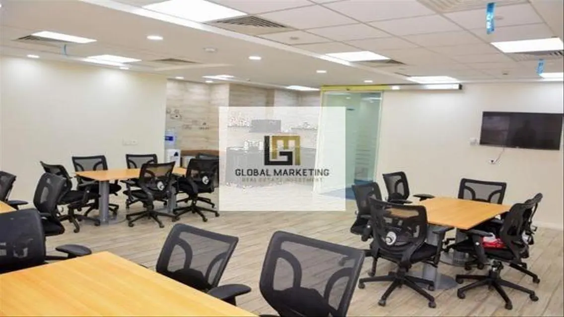 Finished office for rent 600m on South 90th