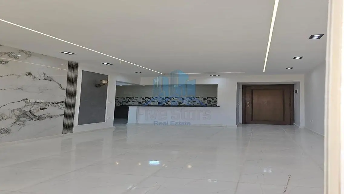 فرصةمميزة_إمتلك شقة فاخرةمع جاردن_كمبونددجلة بالمز