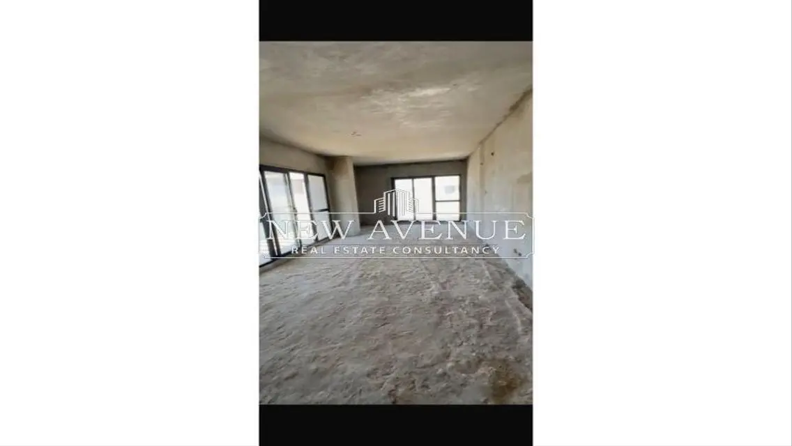 Penthouse 284m in Sky Condos Sodic New cairo