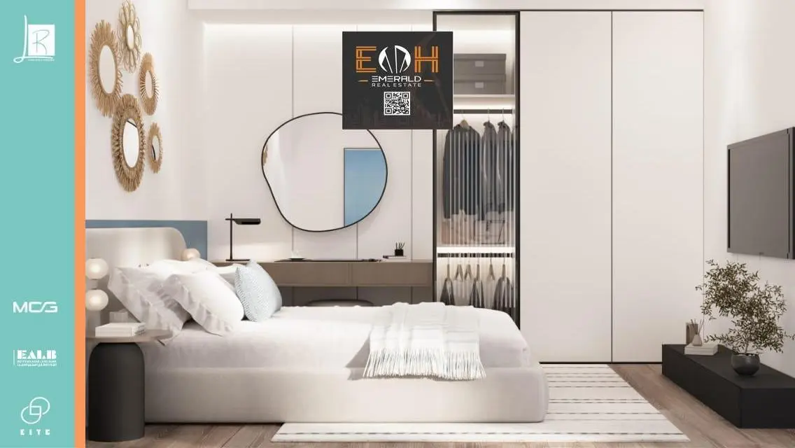 Luxury Apartment with Lake View in the Heart of the City
