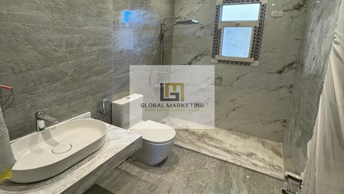 Luxurious royal villa 4 rent in Mivida