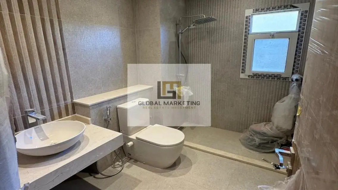Luxurious royal villa 4 rent in Mivida