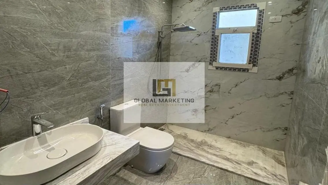 Luxurious royal villa 4 rent in Mivida