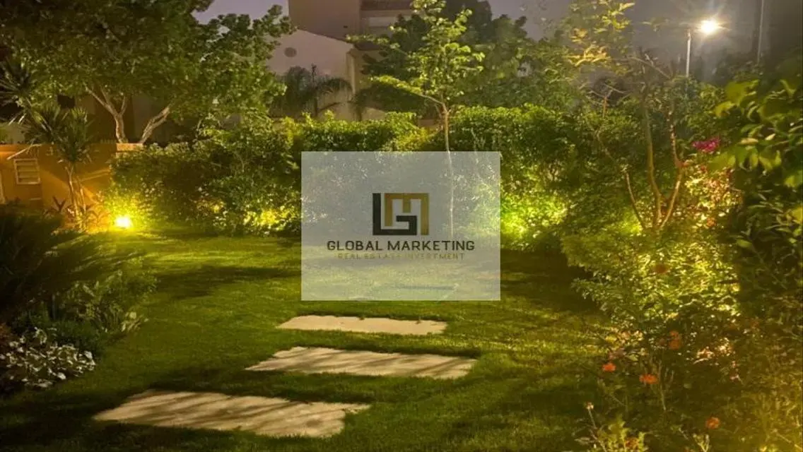 Villa 4 Sale in Mivida under market price