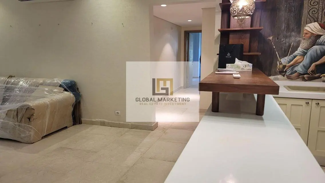 apartment with Garden 4 rent in Mivida