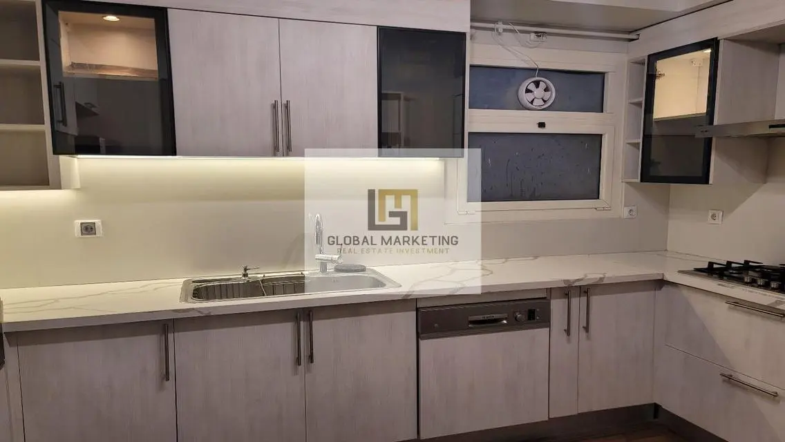 apartment with Garden 4 rent in Mivida