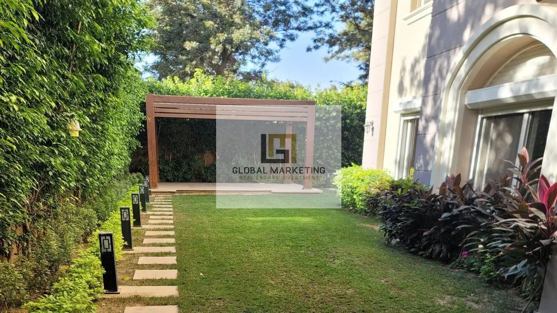apartment with Garden 4 rent in Mivida