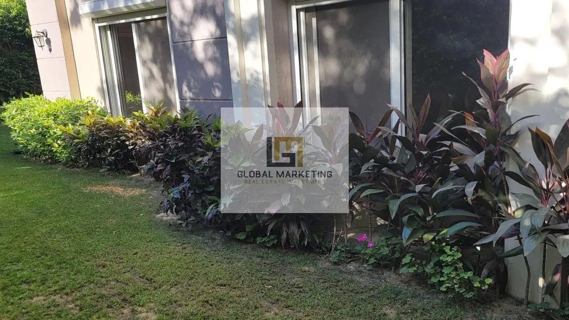 apartment with Garden 4 rent in Mivida