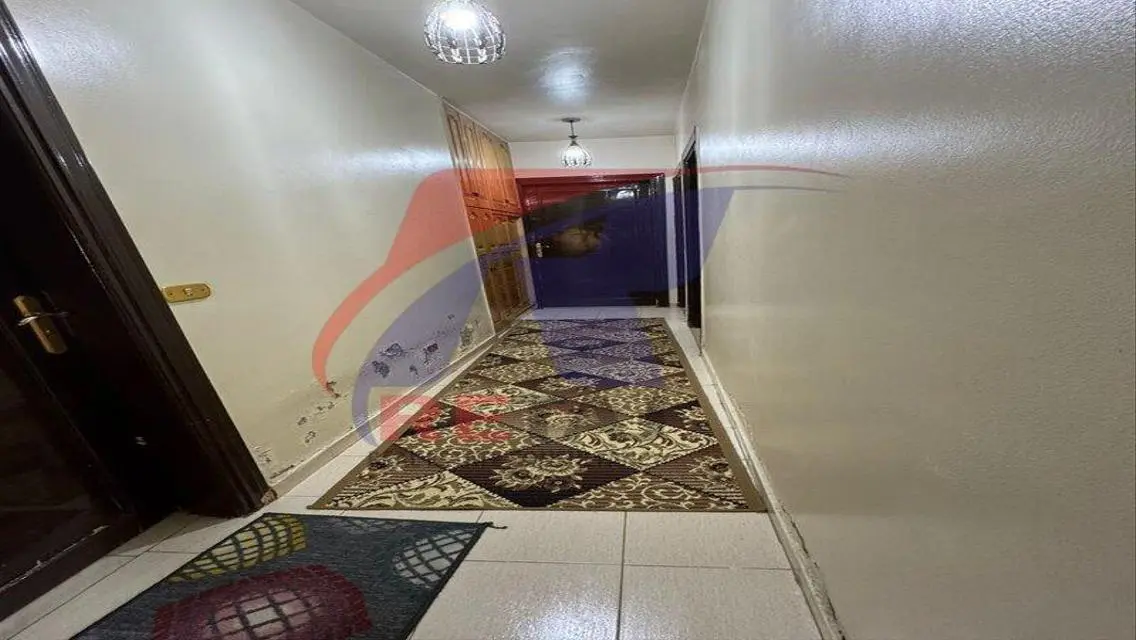 شقه للبيع سوبر لوكس بموقع متميز بالمنطقة الثامنة
