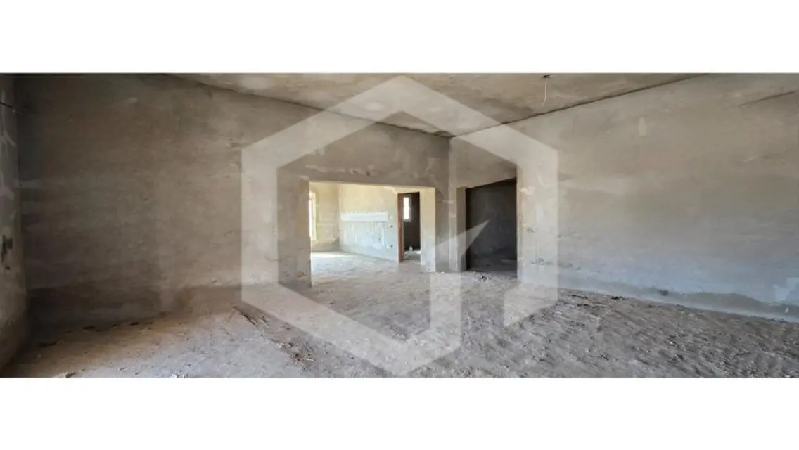 Ready To Move Twin House for sale in Royal Meadows