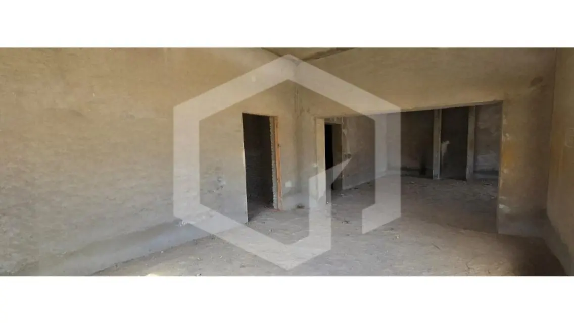 Ready To Move Twin House for sale in Royal Meadows