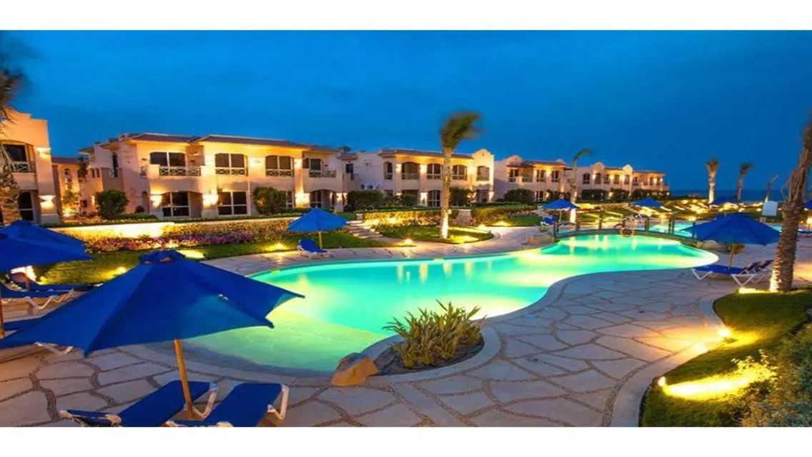 Villa for sale first row in La Vista 4 Sokhna