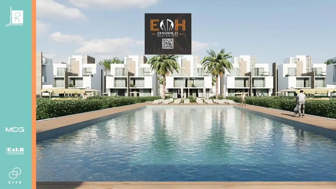 Luxurious Residence with Private Pool and Garden in a Prime Location