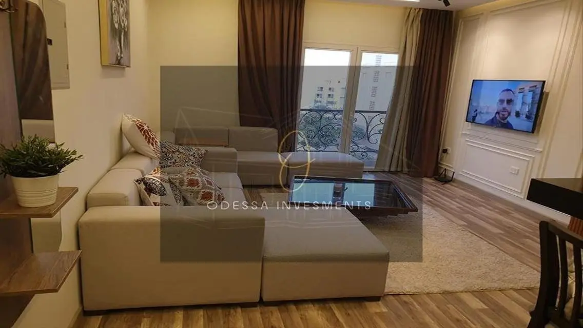 ستديو مفروش بالكامل للايجار في كمبوند هايد بارك