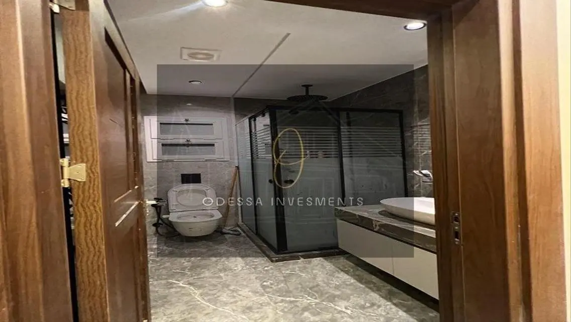 ستديو مفروش بالكامل للايجار في كمبوند هايد بارك