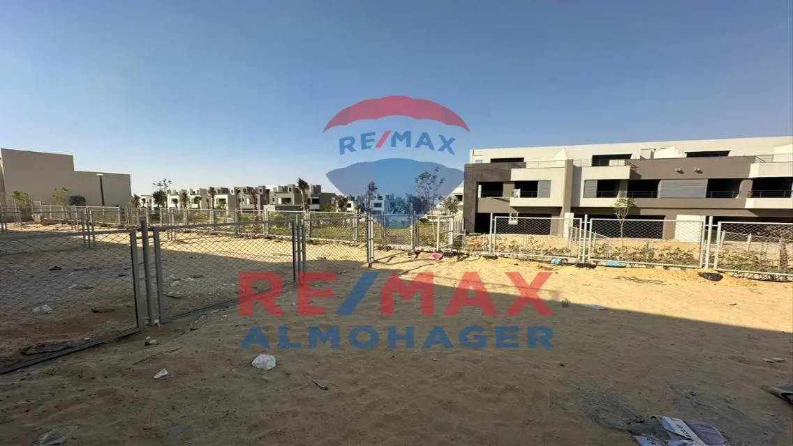 Luxury Apartment for Rent in Prime Area