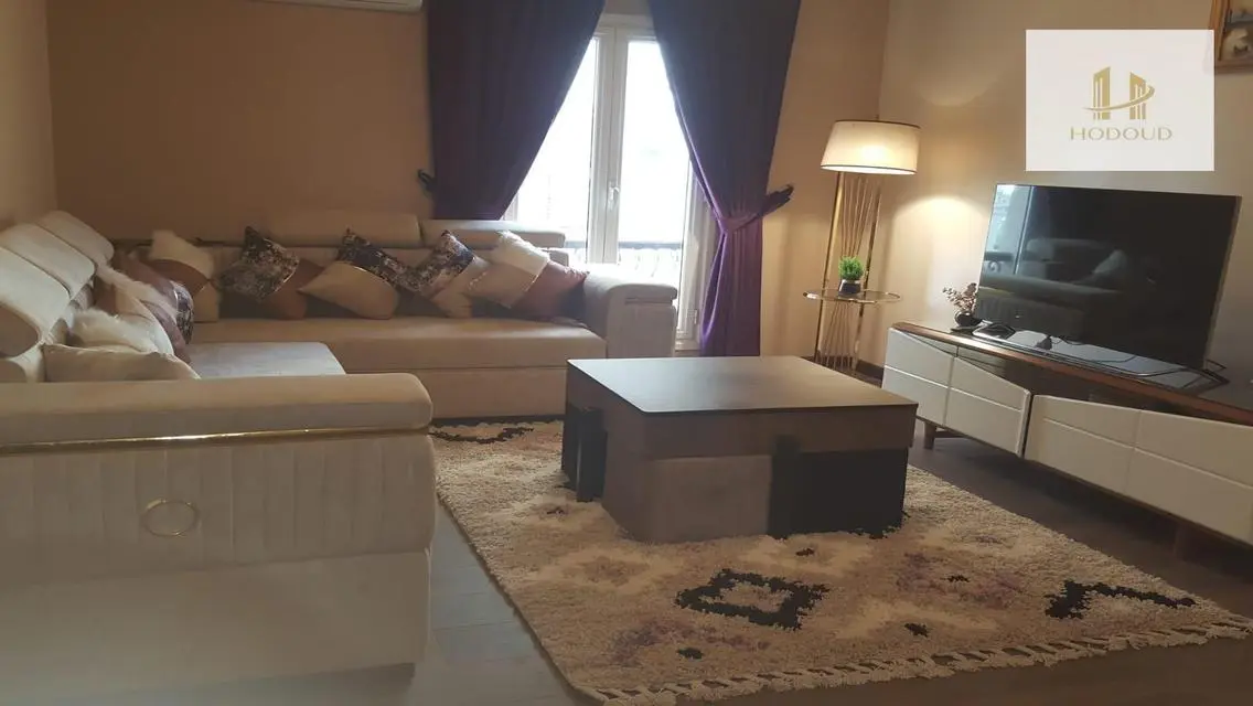i Villa for rent in Mountain View Hyde Park