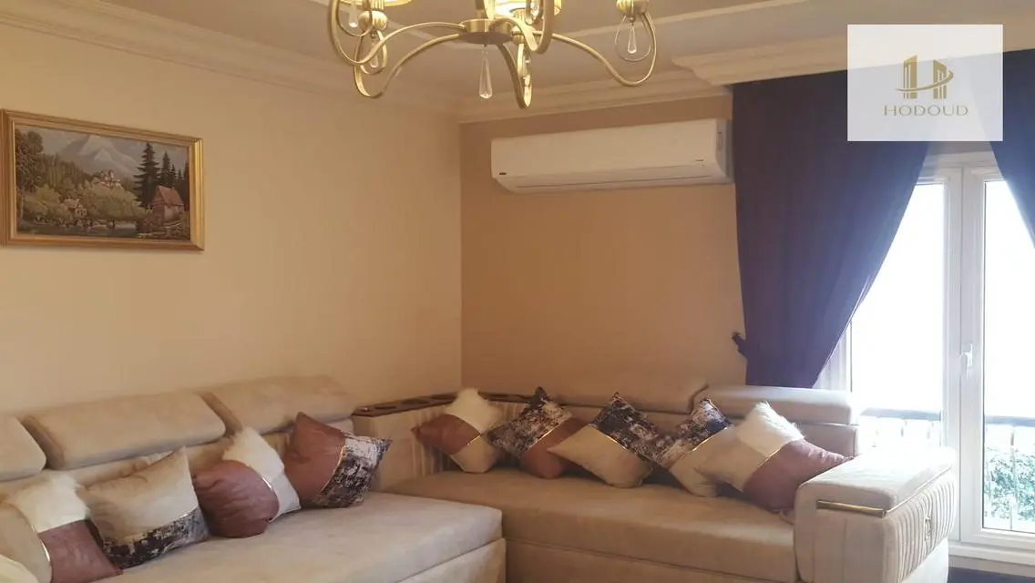 i Villa for rent in Mountain View Hyde Park