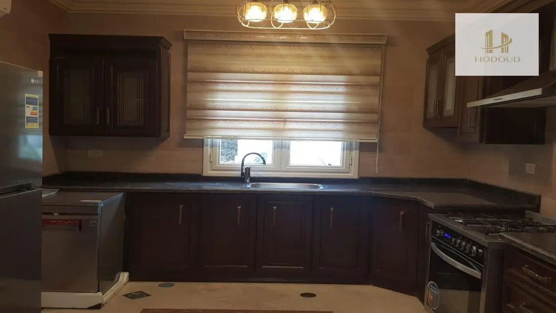 i Villa for rent in Mountain View Hyde Park