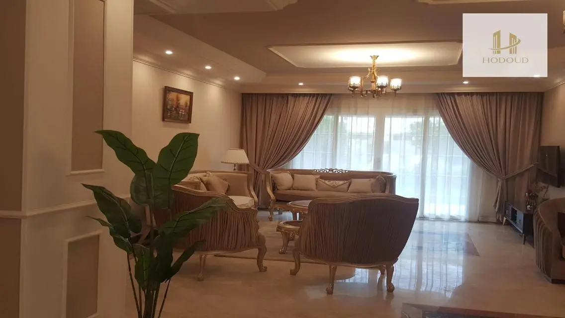 i Villa for rent in Mountain View Hyde Park