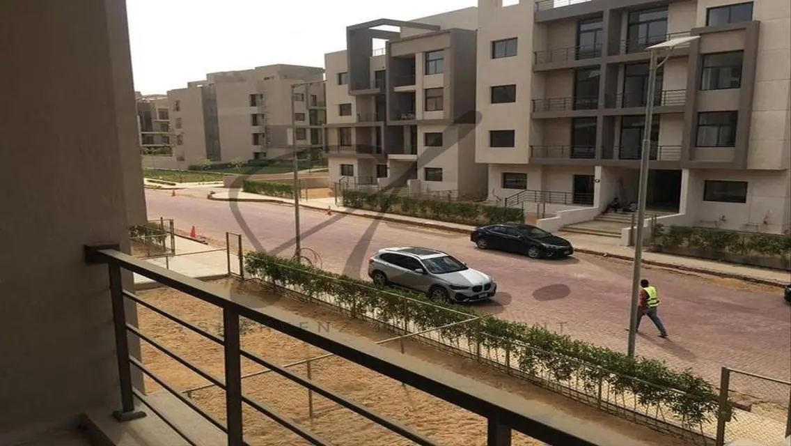 Apartment for sale fully finished in Golden Square