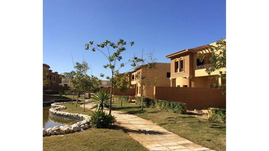 twin house for sell at moon valley 1