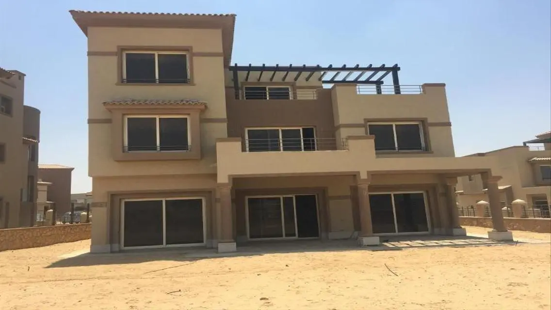 Villa For Sale PK1 New Cairo Ready to Move