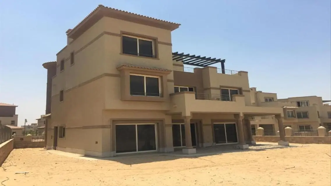 Villa For Sale PK1 New Cairo Ready to Move