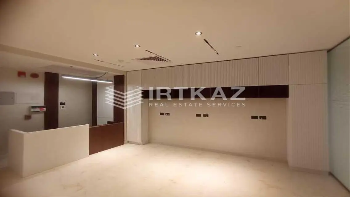 Lowest Price Per Meter Office FINISHED - HYDE PARK