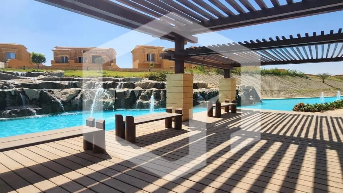 Lowest Price Town House for sale in Royal Meadows 