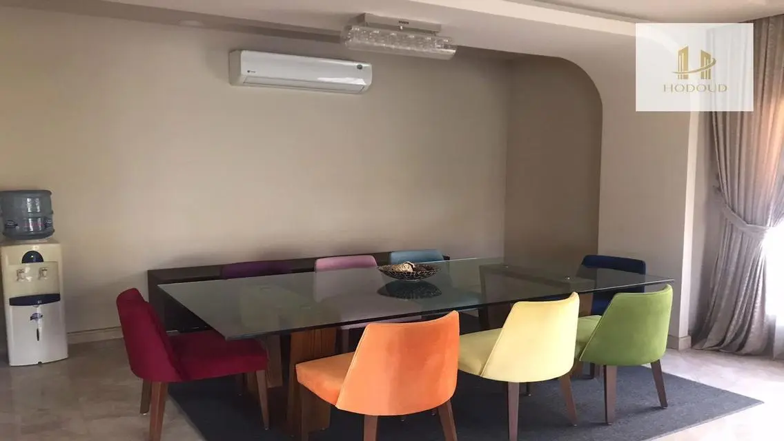 Furnished villa for rent in Stone Park
