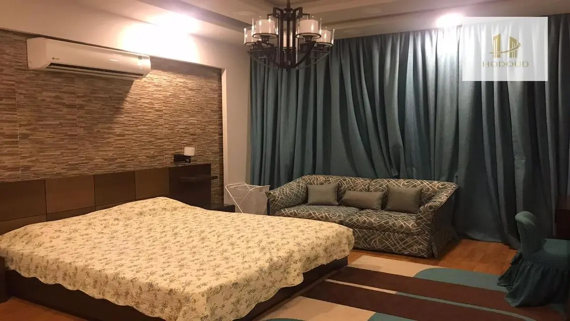 Furnished villa for rent in Stone Park