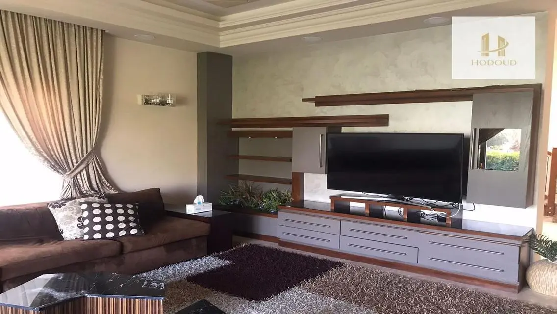 Furnished villa for rent in Stone Park