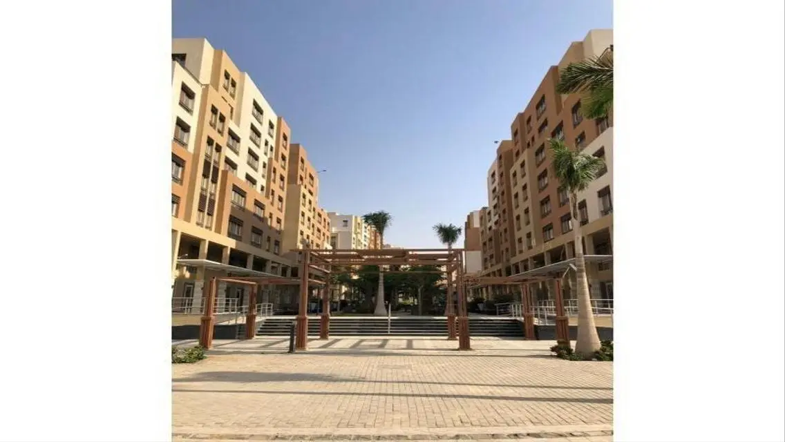 r3شقة134م مميزة باقل مقدم5%وقسط ع3سنين متشطبة في