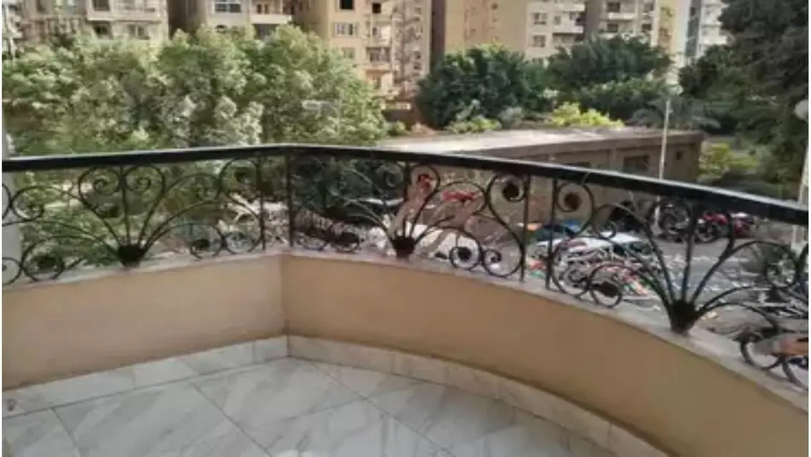 عماره كامله للايجار 8 ادوار جراج الشقق 3\4 تشطيب