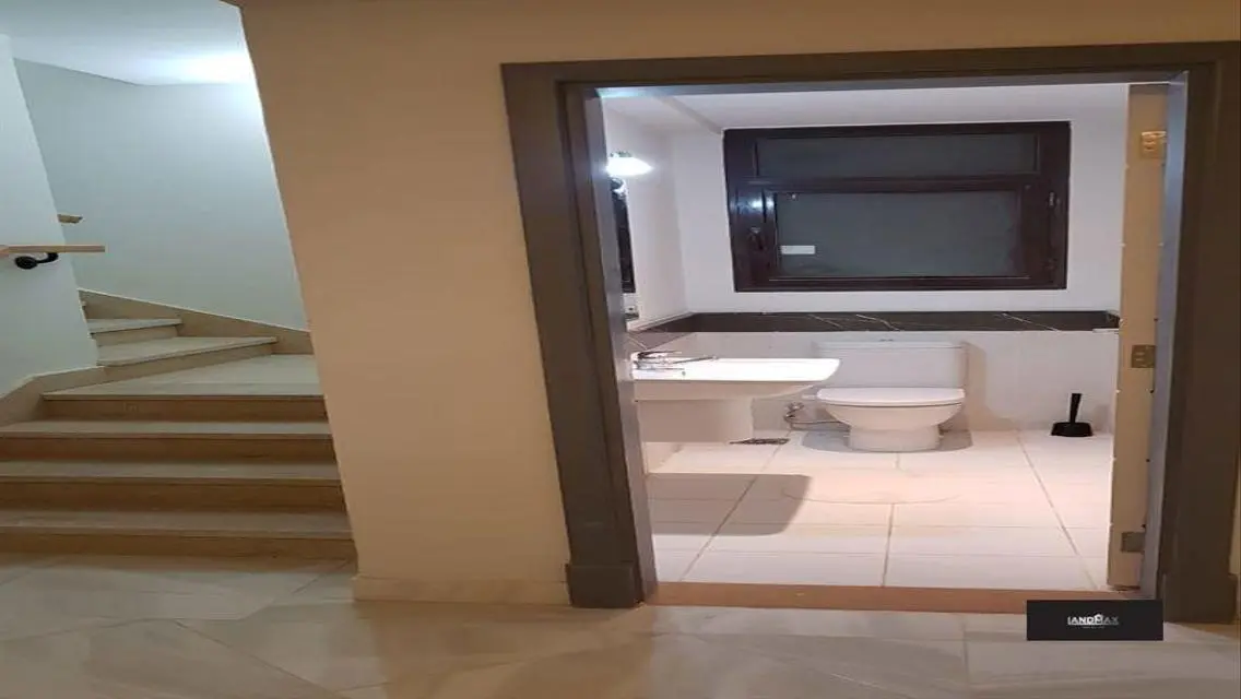 Chalet For Rent In Blanca Marasi With best Prime