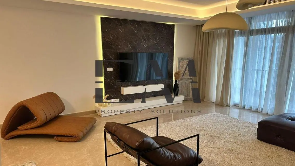 شقة مفروشة أول سكن سمارت هوم في كومبوند CFC